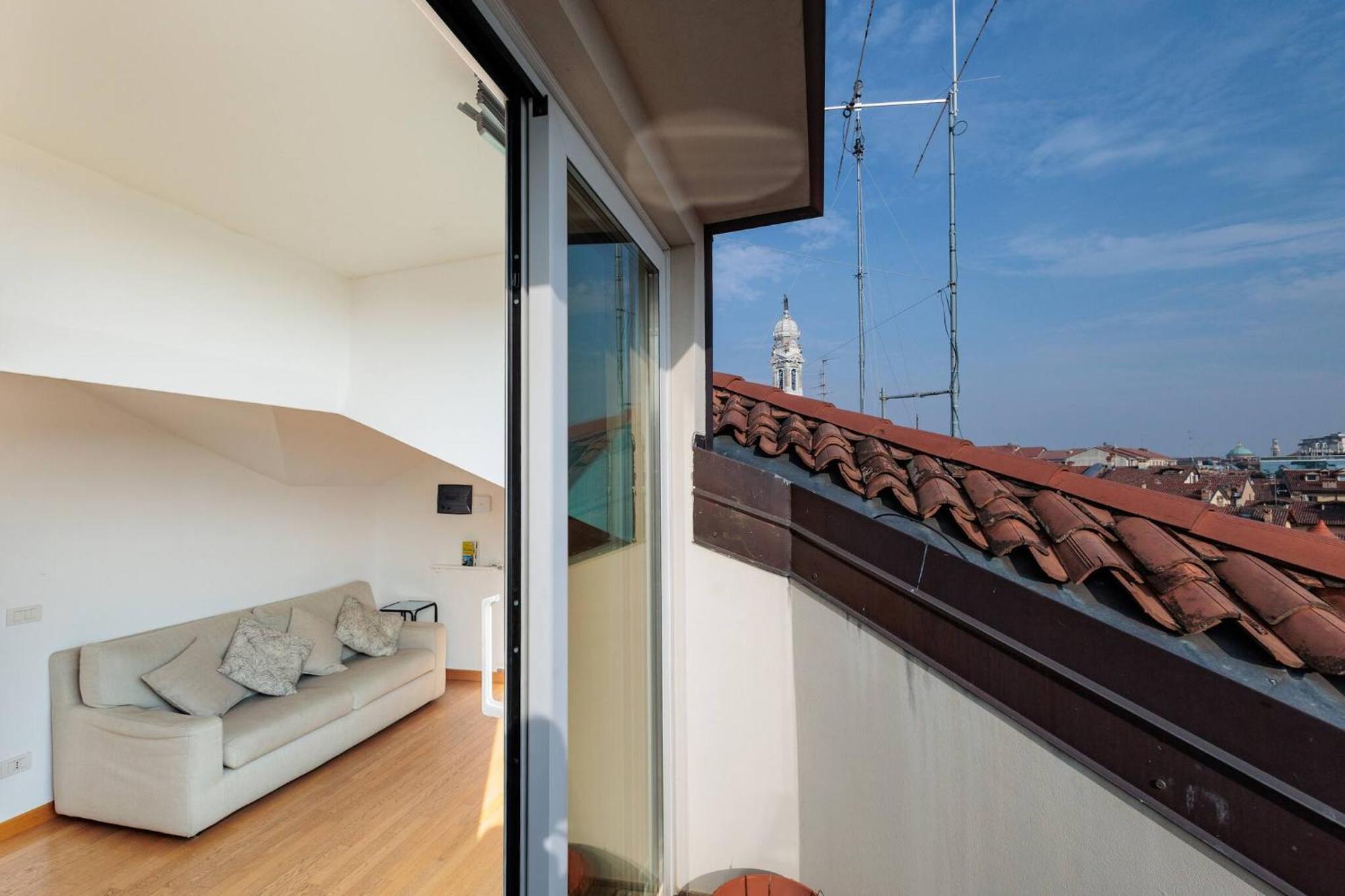 Serela Suite Bergamo Bagian luar foto